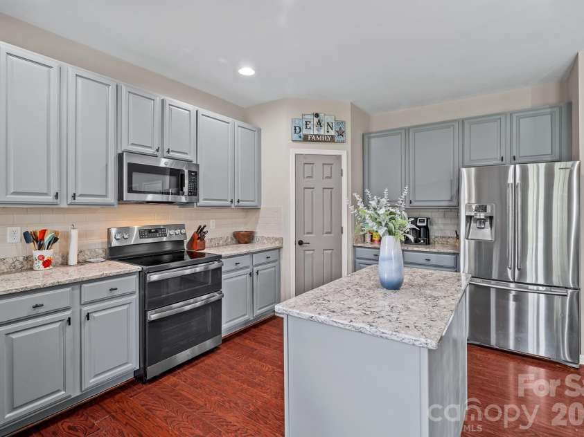 227 Roanoke Road, Fletcher, NC 28732.  MLS# CAR4389815, YatesRealty ID 33617. 