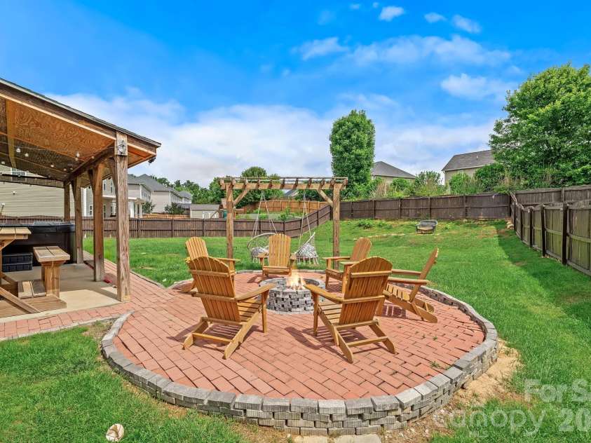 227 Roanoke Road, Fletcher, NC 28732.  MLS# CAR4389815, YatesRealty ID 33617. 