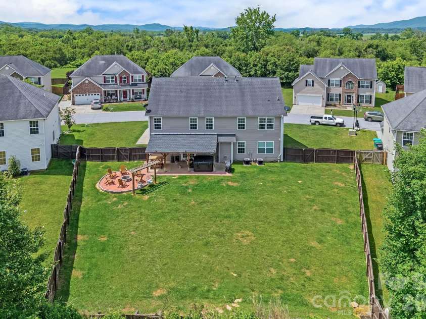 227 Roanoke Road, Fletcher, NC 28732.  MLS# CAR4389815, YatesRealty ID 33617. 