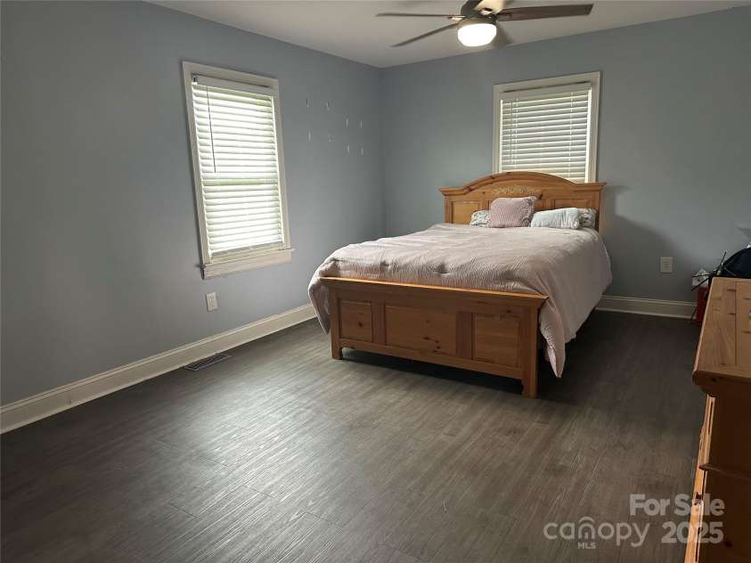 323 Christopher Road, Shelby, NC 28152.  MLS# CAR4286378, YatesRealty ID 33620. 