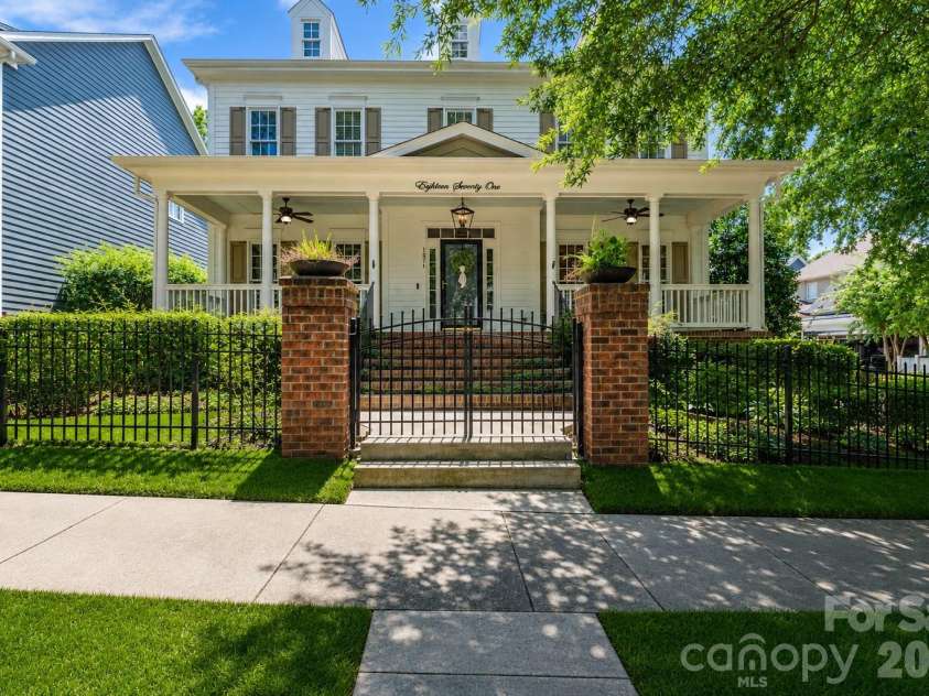 1871 Second Baxter Crossing, Fort Mill, SC 29708.  MLS# CAR4412144, YatesRealty ID 33623. 