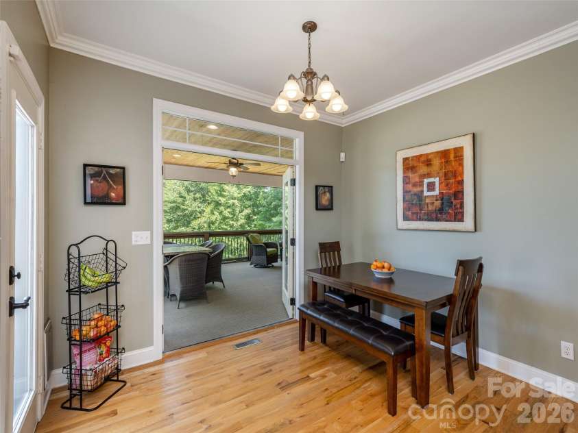 167 Tatham Road, Hendersonville, NC 28792.  MLS# CAR4391022, YatesRealty ID 33625. 