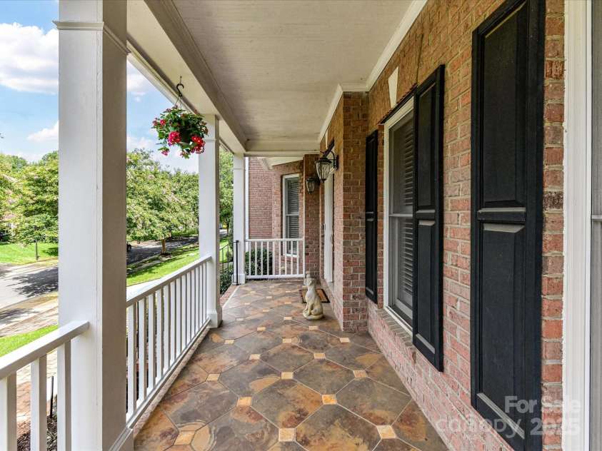 7717 Quail Park Drive, Charlotte, NC 28210.  MLS# CAR4289882, YatesRealty ID 33625. 