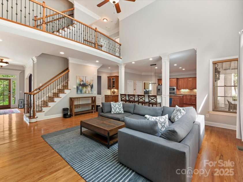 7717 Quail Park Drive, Charlotte, NC 28210.  MLS# CAR4289882, YatesRealty ID 33625. 