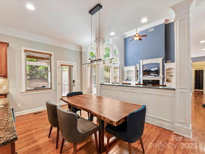 7717 Quail Park Drive, Charlotte, NC 28210.  MLS# CAR4289882, YatesRealty ID 33625. 