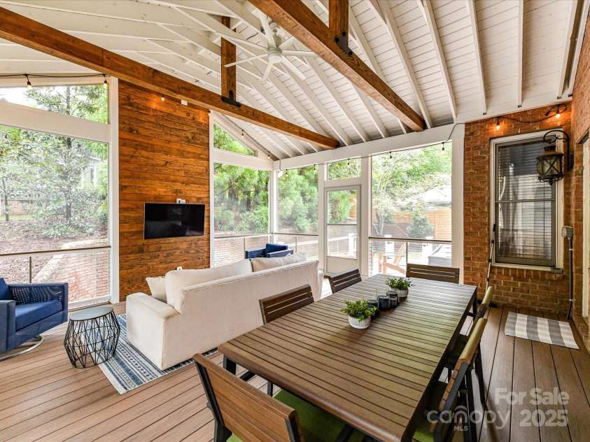 7717 Quail Park Drive, Charlotte, NC 28210.  MLS# CAR4289882, YatesRealty ID 33625. 