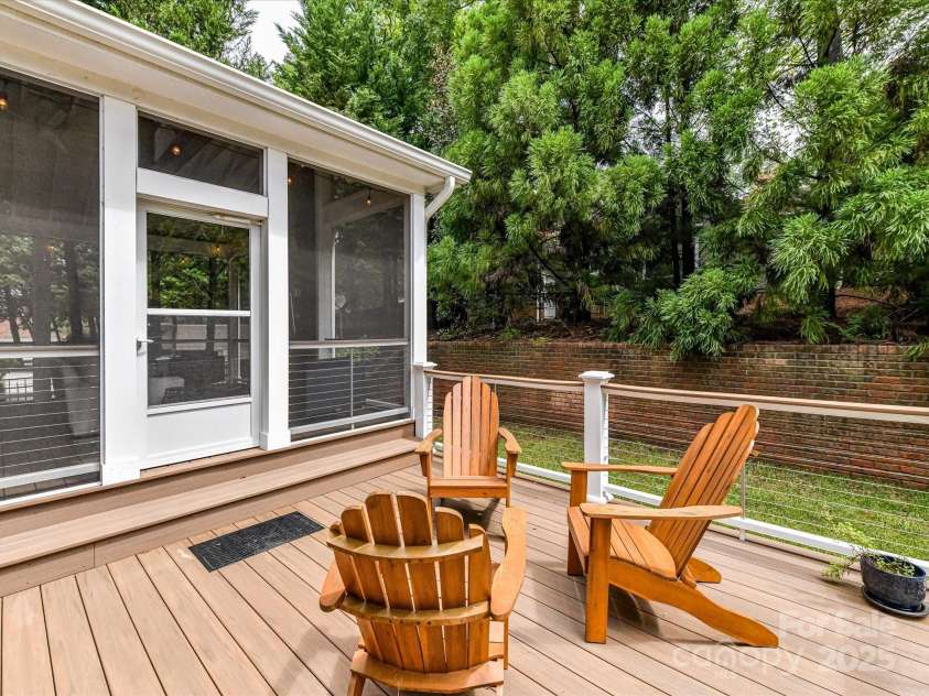 7717 Quail Park Drive, Charlotte, NC 28210.  MLS# CAR4289882, YatesRealty ID 33625. 