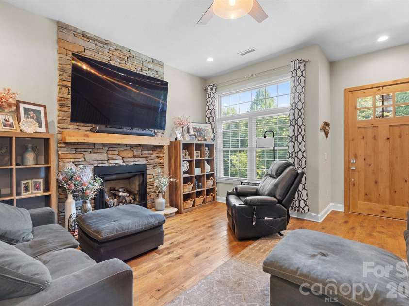7015 Waterfront Place, Granite Falls, NC 28630.  MLS# CAR4393135, YatesRealty ID 33626. 