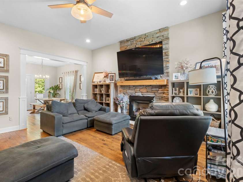 7015 Waterfront Place, Granite Falls, NC 28630.  MLS# CAR4393135, YatesRealty ID 33626. 
