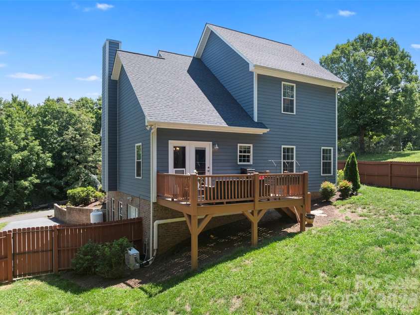 7015 Waterfront Place, Granite Falls, NC 28630.  MLS# CAR4393135, YatesRealty ID 33626. 