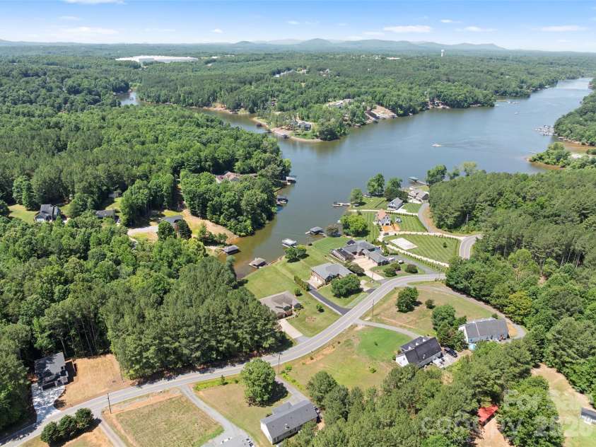 7015 Waterfront Place, Granite Falls, NC 28630.  MLS# CAR4393135, YatesRealty ID 33626. 