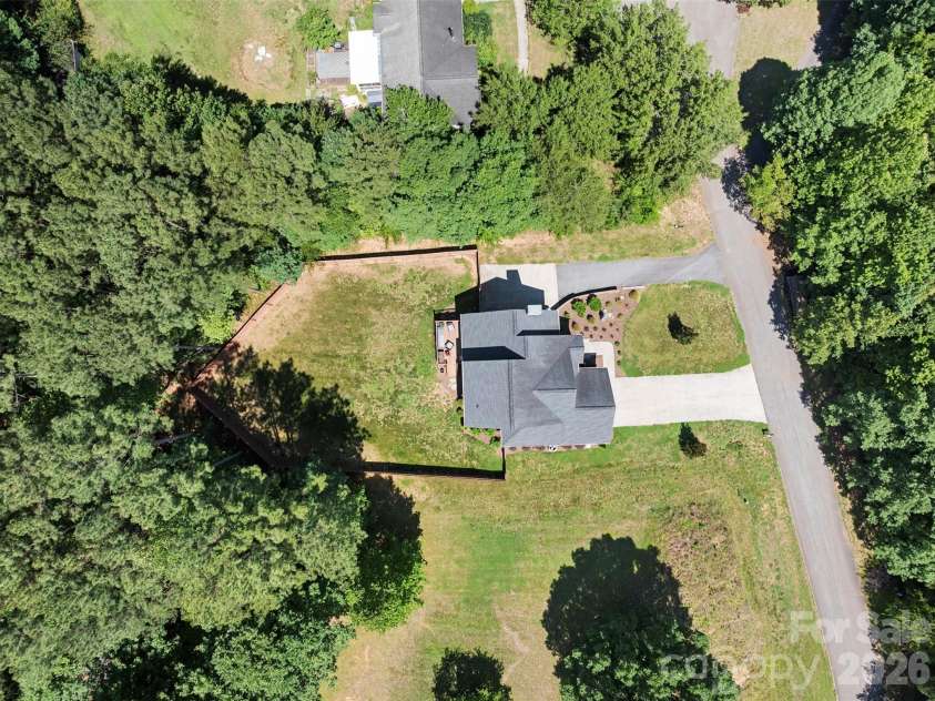 7015 Waterfront Place, Granite Falls, NC 28630.  MLS# CAR4393135, YatesRealty ID 33626. 
