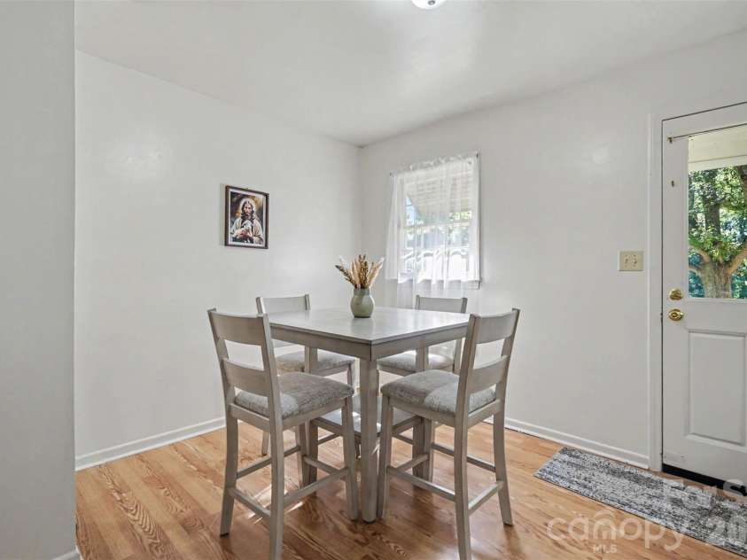 308 Carpenter Street, Kings Mountain, NC 28086.  MLS# CAR4393914, YatesRealty ID 33627. 