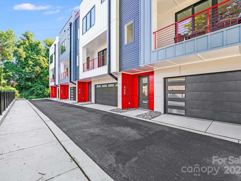 412 State Street, Charlotte, NC 28208.  MLS# CAR4273285, YatesRealty ID 33628. 