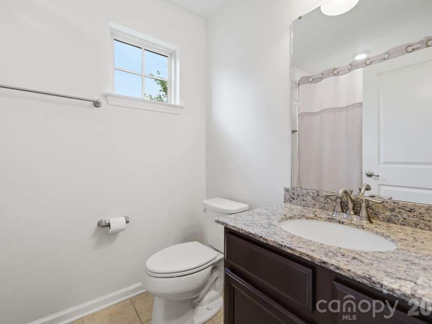 1760 Evergreen Drive, Charlotte, NC 28208.  MLS# CAR4394330, YatesRealty ID 33629. 