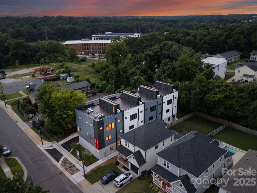 414 State Street, Charlotte, NC 28208.  MLS# CAR4273490, YatesRealty ID 33629. 