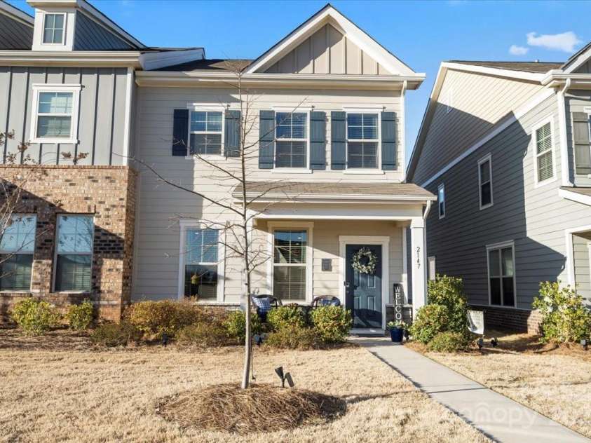 2147 Stevens Mill Road, Matthews, NC 28104.  MLS# CAR4231324, YatesRealty ID 3363. 