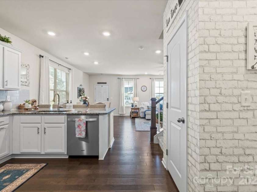 2147 Stevens Mill Road, Matthews, NC 28104.  MLS# CAR4231324, YatesRealty ID 3363. 