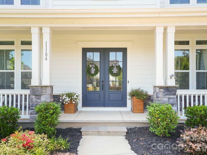 11104 Benjamin Smith Avenue, Huntersville, NC 28078.  MLS# CAR4393924, YatesRealty ID 33631. 