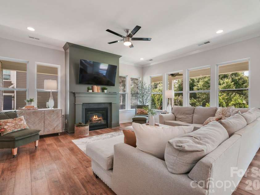 11104 Benjamin Smith Avenue, Huntersville, NC 28078.  MLS# CAR4393924, YatesRealty ID 33631. 