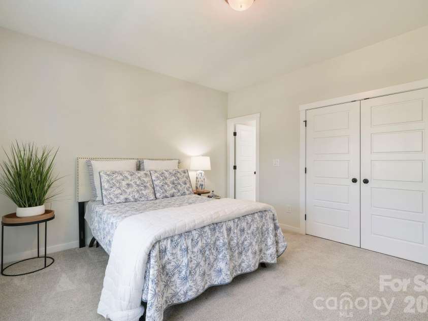 11104 Benjamin Smith Avenue, Huntersville, NC 28078.  MLS# CAR4393924, YatesRealty ID 33631. 