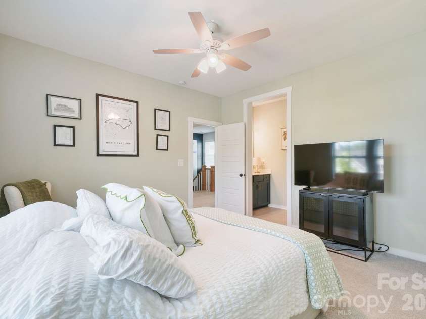 11104 Benjamin Smith Avenue, Huntersville, NC 28078.  MLS# CAR4393924, YatesRealty ID 33631. 