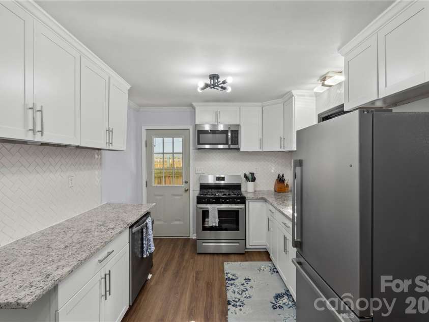 3629 Sargeant Drive, Charlotte, NC 28217.  MLS# CAR4393452, YatesRealty ID 33632. 
