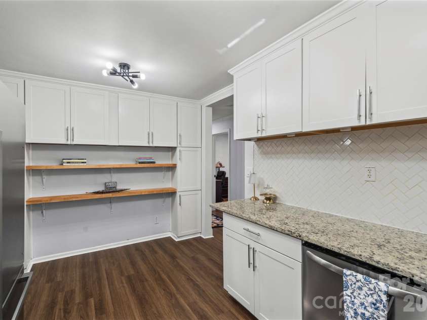 3629 Sargeant Drive, Charlotte, NC 28217.  MLS# CAR4393452, YatesRealty ID 33632. 