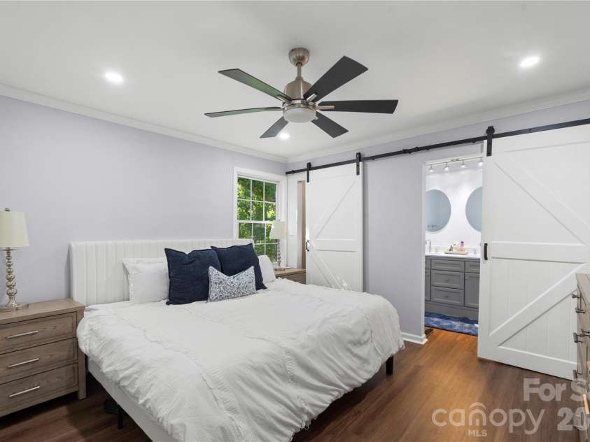 3629 Sargeant Drive, Charlotte, NC 28217.  MLS# CAR4393452, YatesRealty ID 33632. 
