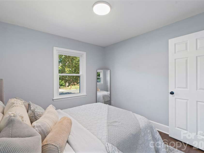 3629 Sargeant Drive, Charlotte, NC 28217.  MLS# CAR4393452, YatesRealty ID 33632. 