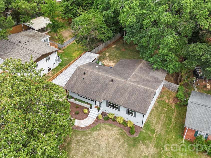 3629 Sargeant Drive, Charlotte, NC 28217.  MLS# CAR4393452, YatesRealty ID 33632. 