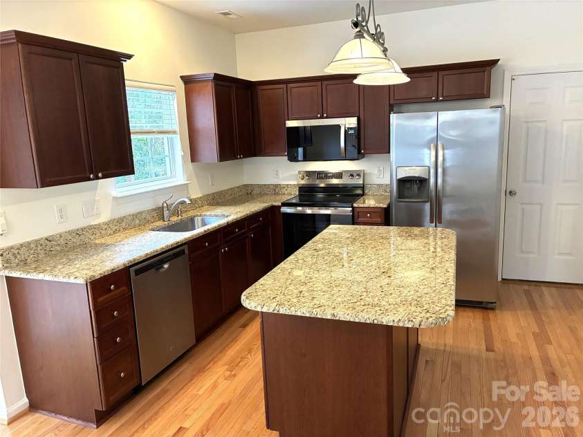 12025 Harmon Lane, Pineville, NC 28134.  MLS# CAR4395151, YatesRealty ID 33633. 