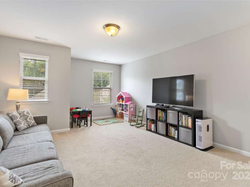 235 Alexandria Drive, Mooresville, NC 28115.  MLS# CAR4280984, YatesRealty ID 33633. 