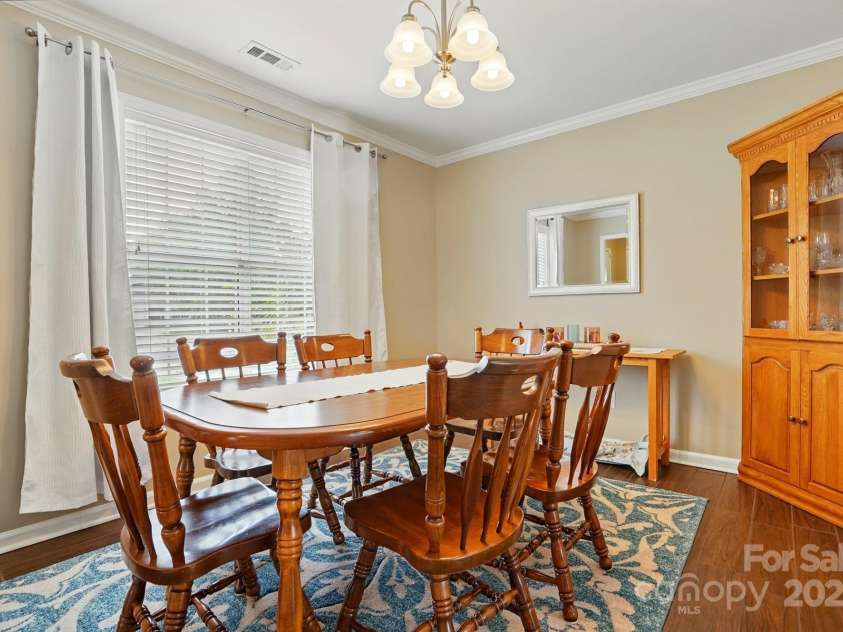 6821 Millingden Court, Charlotte, NC 28277.  MLS# CAR4285252, YatesRealty ID 33634. 