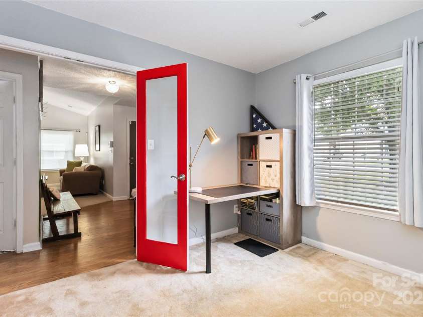 3004 Walsingham Court, Matthews, NC 28105.  MLS# CAR4273424, YatesRealty ID 33635. 