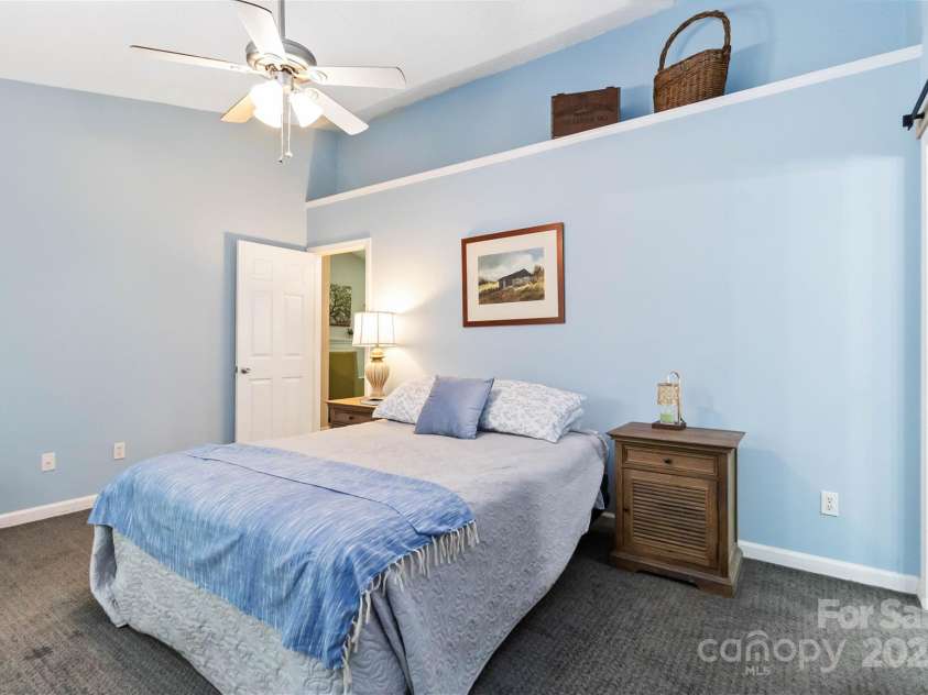 3004 Walsingham Court, Matthews, NC 28105.  MLS# CAR4273424, YatesRealty ID 33635. 
