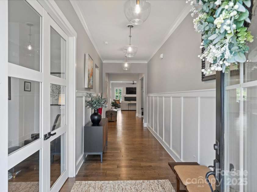 13627 Tranquil Day Drive, Matthews, NC 28105.  MLS# CAR4285895, YatesRealty ID 33636. Foyer