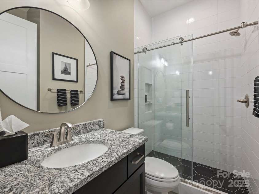 13627 Tranquil Day Drive, Matthews, NC 28105.  MLS# CAR4285895, YatesRealty ID 33636. Full Bathroom