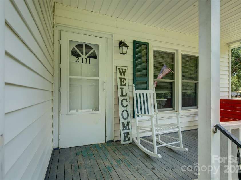 2111 Hodgin Street, Gastonia, NC 28056.  MLS# CAR4289182, YatesRealty ID 33638. 
