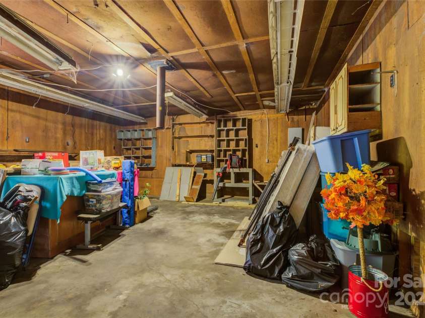 2111 Hodgin Street, Gastonia, NC 28056.  MLS# CAR4289182, YatesRealty ID 33638. Tons of storage opportunities