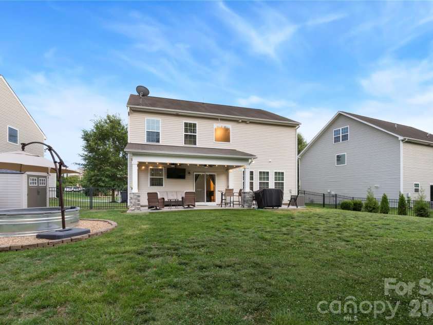 7119 Hermiston Street, Charlotte, NC 28273.  MLS# CAR4395930, YatesRealty ID 33639. 