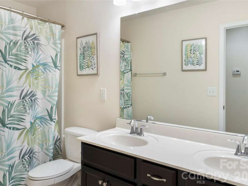 7119 Hermiston Street, Charlotte, NC 28273.  MLS# CAR4395930, YatesRealty ID 33639. 