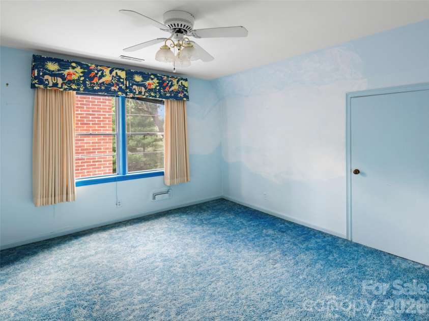 5 Normandy Road, Asheville, NC 28803.  MLS# CAR4397239, YatesRealty ID 33640. 