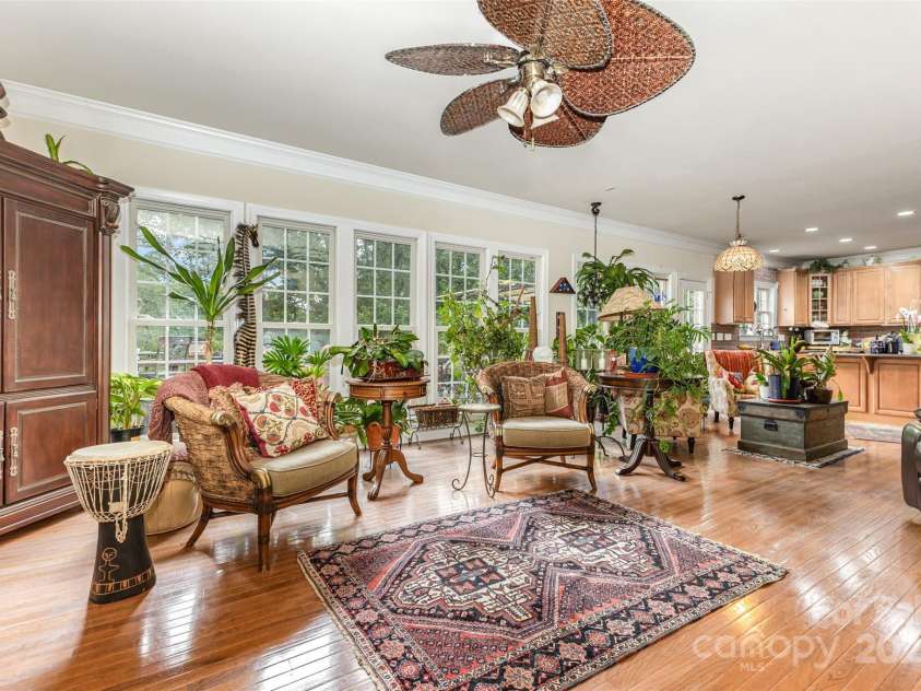 952 Hickory Stick Drive, Fort Mill, SC 29715.  MLS# CAR4288390, YatesRealty ID 33641. 