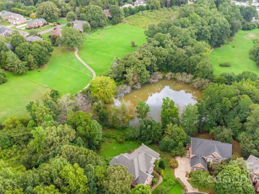 952 Hickory Stick Drive, Fort Mill, SC 29715.  MLS# CAR4288390, YatesRealty ID 33641. 