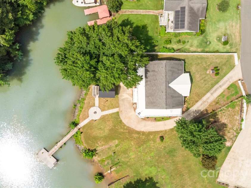 230 River Loop Road, Belmont, NC 28012.  MLS# CAR4293195, YatesRealty ID 33643. 