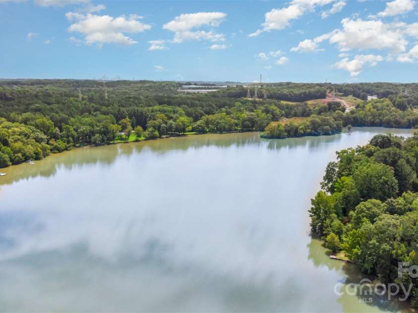 230 River Loop Road, Belmont, NC 28012.  MLS# CAR4293195, YatesRealty ID 33643. 