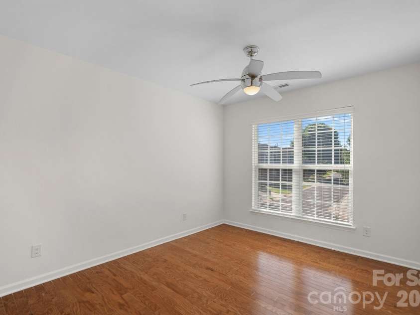 1809 Royal Gorge Avenue, Charlotte, NC 28210.  MLS# CAR4394316, YatesRealty ID 33644. 