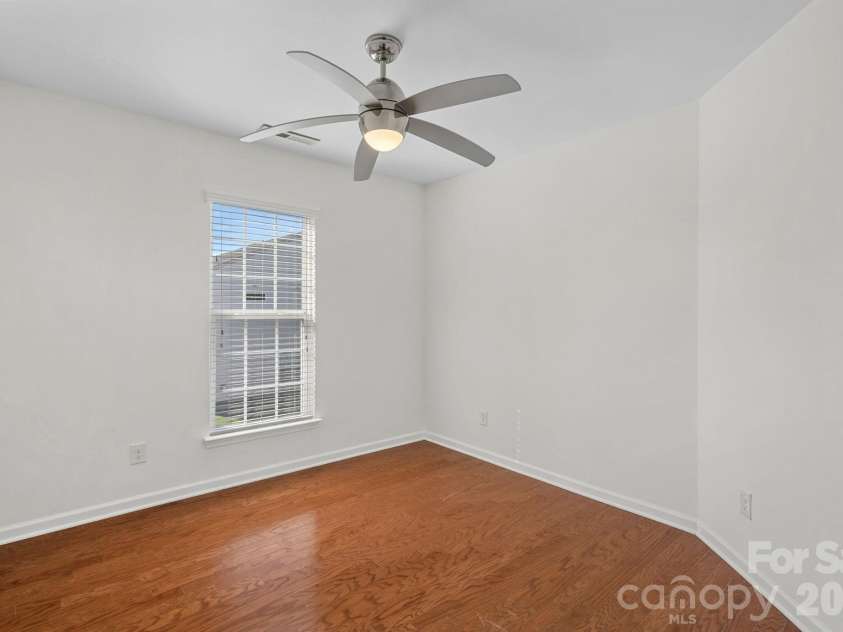 1809 Royal Gorge Avenue, Charlotte, NC 28210.  MLS# CAR4394316, YatesRealty ID 33644. 
