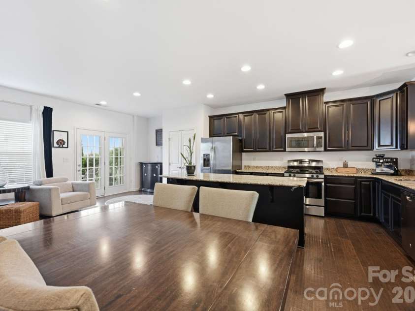 1353 Jacemans Way, Cornelius, NC 28031.  MLS# CAR4382389, YatesRealty ID 33645. Kitchen